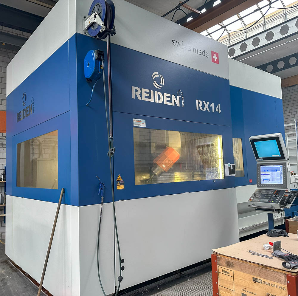 Reiden RX14 — centro de mecanizado CNC de 5 ejes del stock de MBR